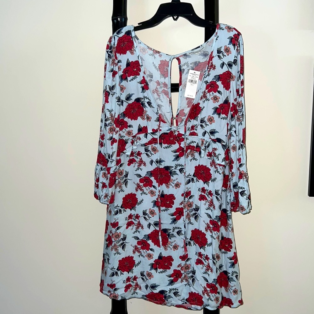 Beautiful NBW floral AE dress
